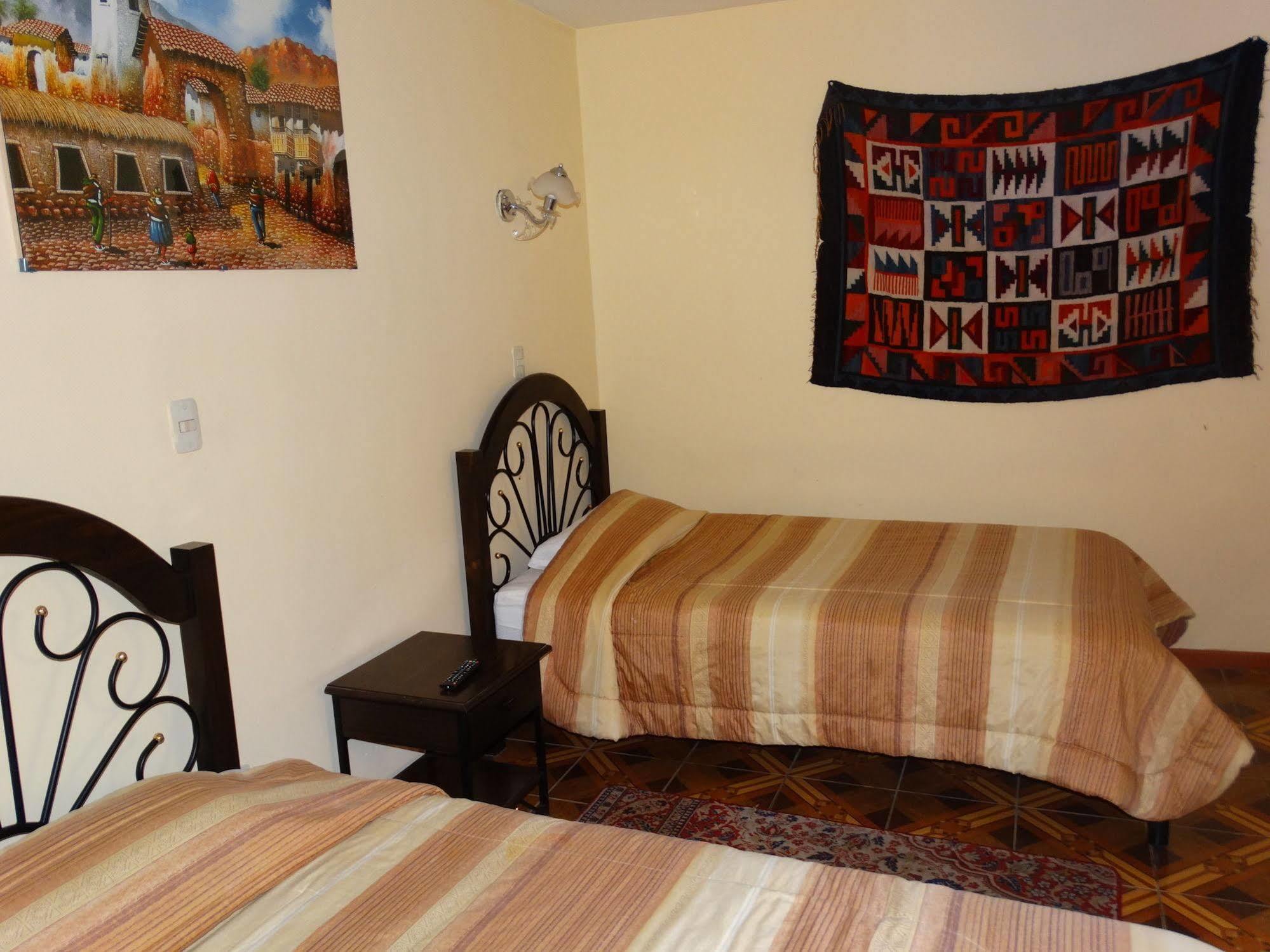 Hotel Manco Capac Пуно Екстериор снимка