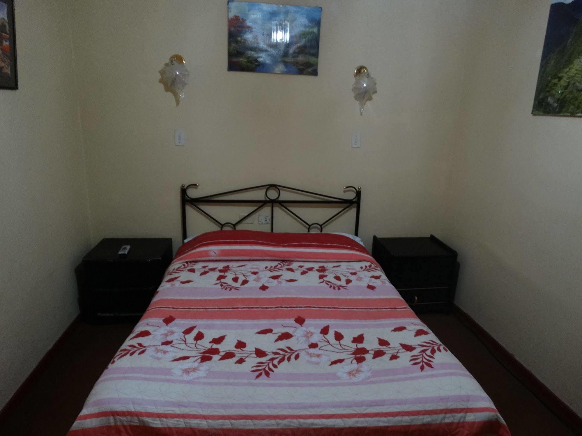 Hotel Manco Capac Пуно Екстериор снимка